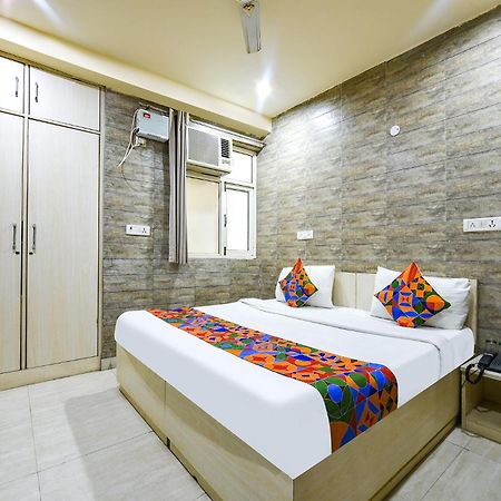 Fabhotel Model Town New Delhi Exterior photo
